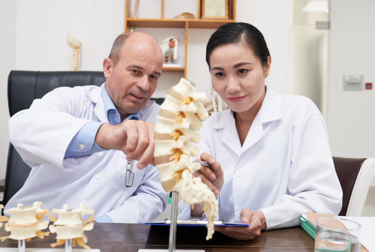 Best Bone Doctor in East Delhi